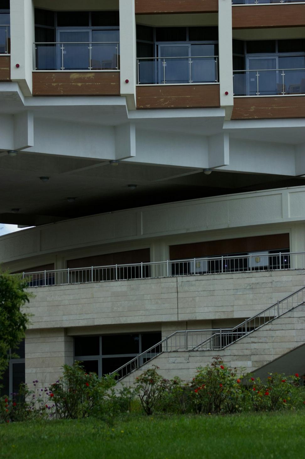 Lakeshore Residence